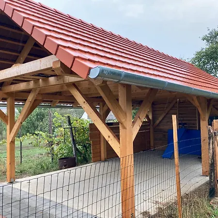 Erdosmecskei Svab Vendeghazak Es Jurtaszallas Gasthof Erdosmecske