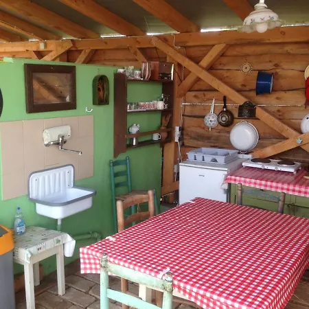Erdosmecskei Svab Vendeghazak Es Jurtaszallas Guest house *