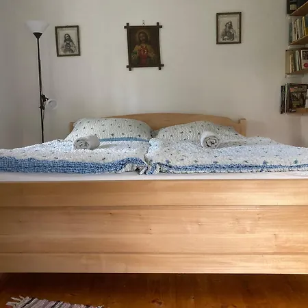 Gasthof Erdosmecskei Svab Vendeghazak Es Jurtaszallas Erdosmecske